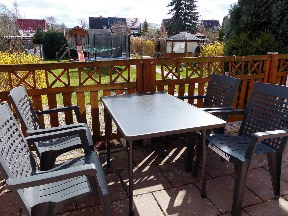 Appartement Ferienglueck In Strandbadnaehe Von Waren  Extérieur photo